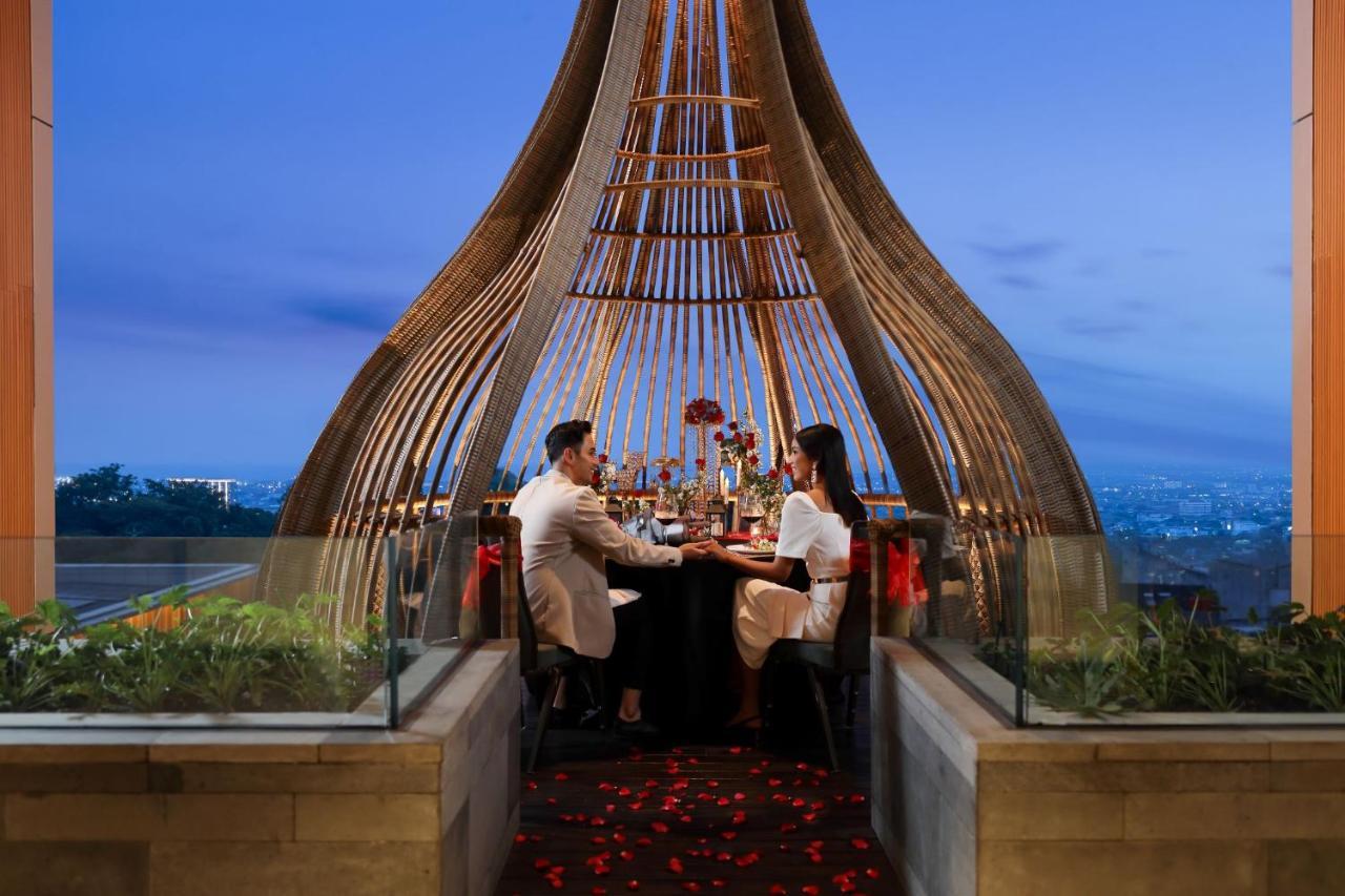 Padma Hotel Семаранг Экстерьер фото